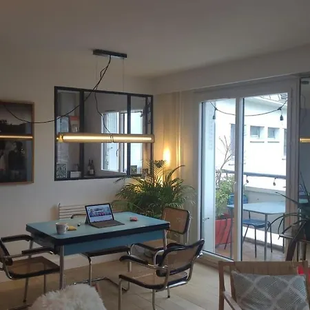Loft En Dernier Etage Proche Des Buttes Chaumont Appartement Paris